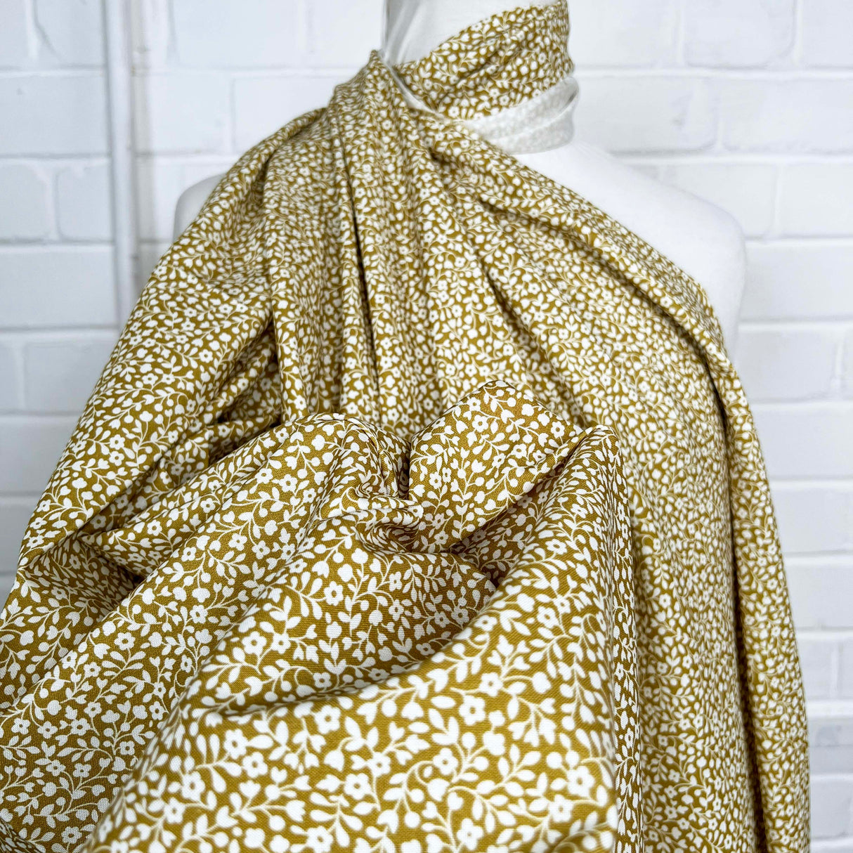 Floral Craft Quilting Cotton Fabric Dashwood Cotton - Golden Ochre CU