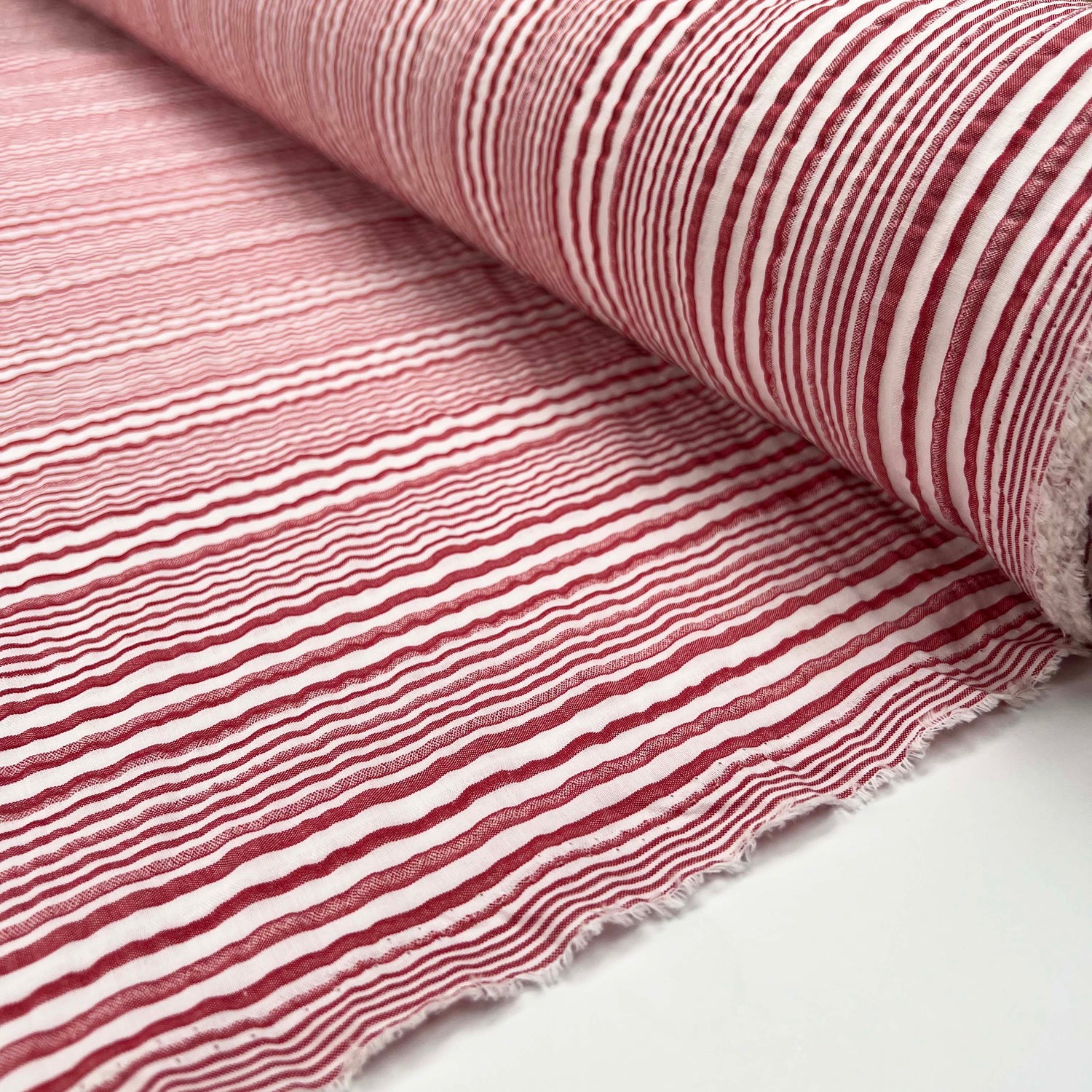 Deckchair Seersucker Red Cotton Polyester Stripe White Woven Dress Fabric Roll