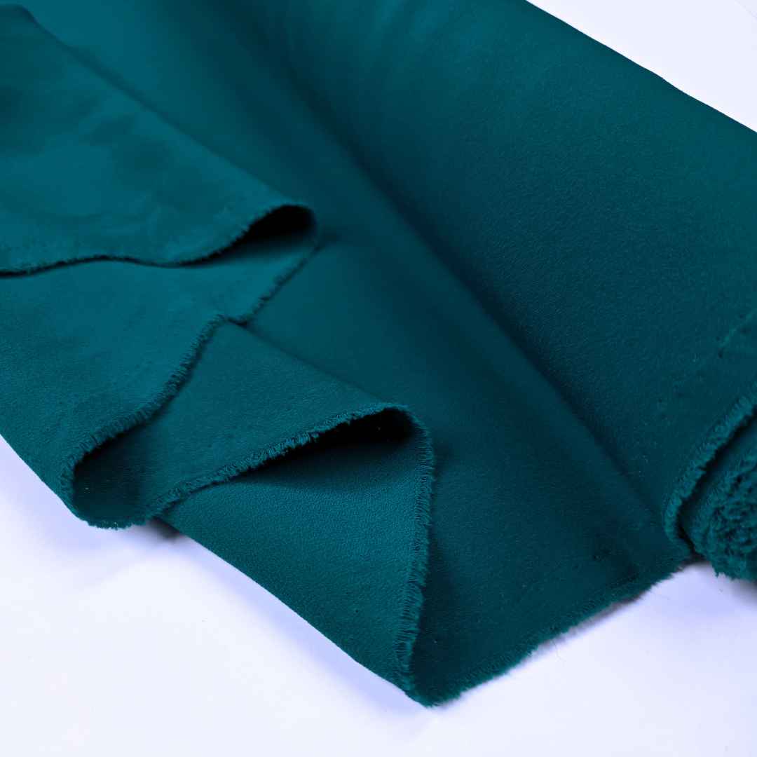 French Crepe Teal Smooth Green Polyester Crepe Fabric Fold