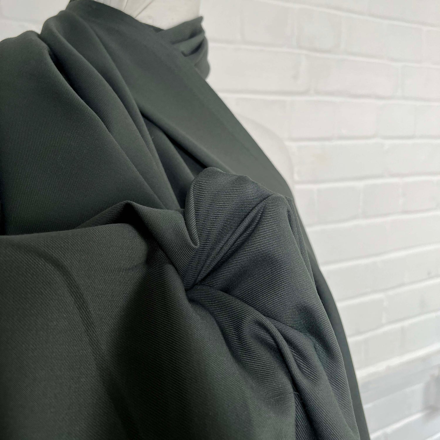 Gambrella Polyester Wool Green Fine Twill Suiting Fabric CU