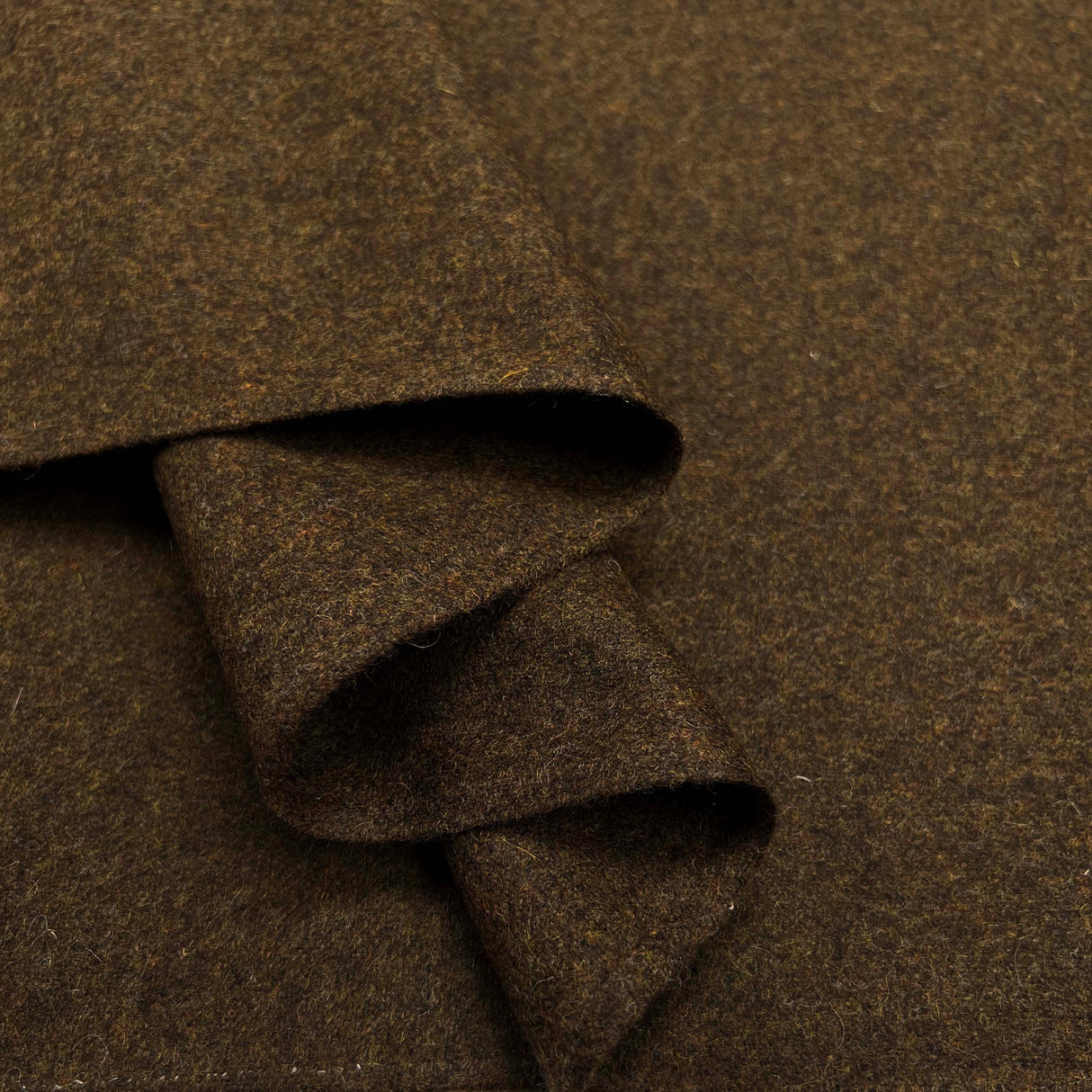 Brown Milled Wool Cashmere Blend Suiting Fabric Great & Small Earth CU