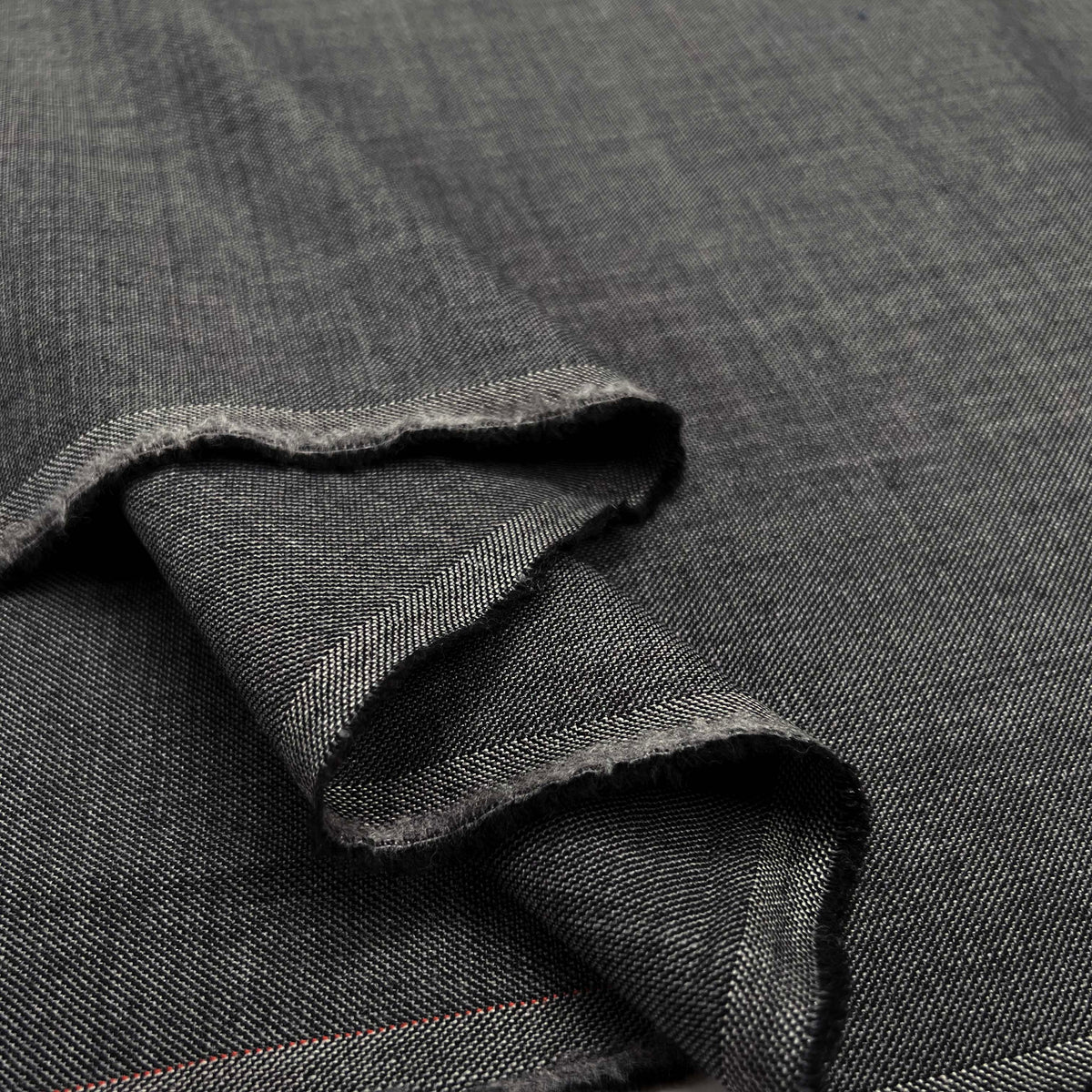 British Dark Grey Worsted Wool Suiting Fabric Hardcastle Fold