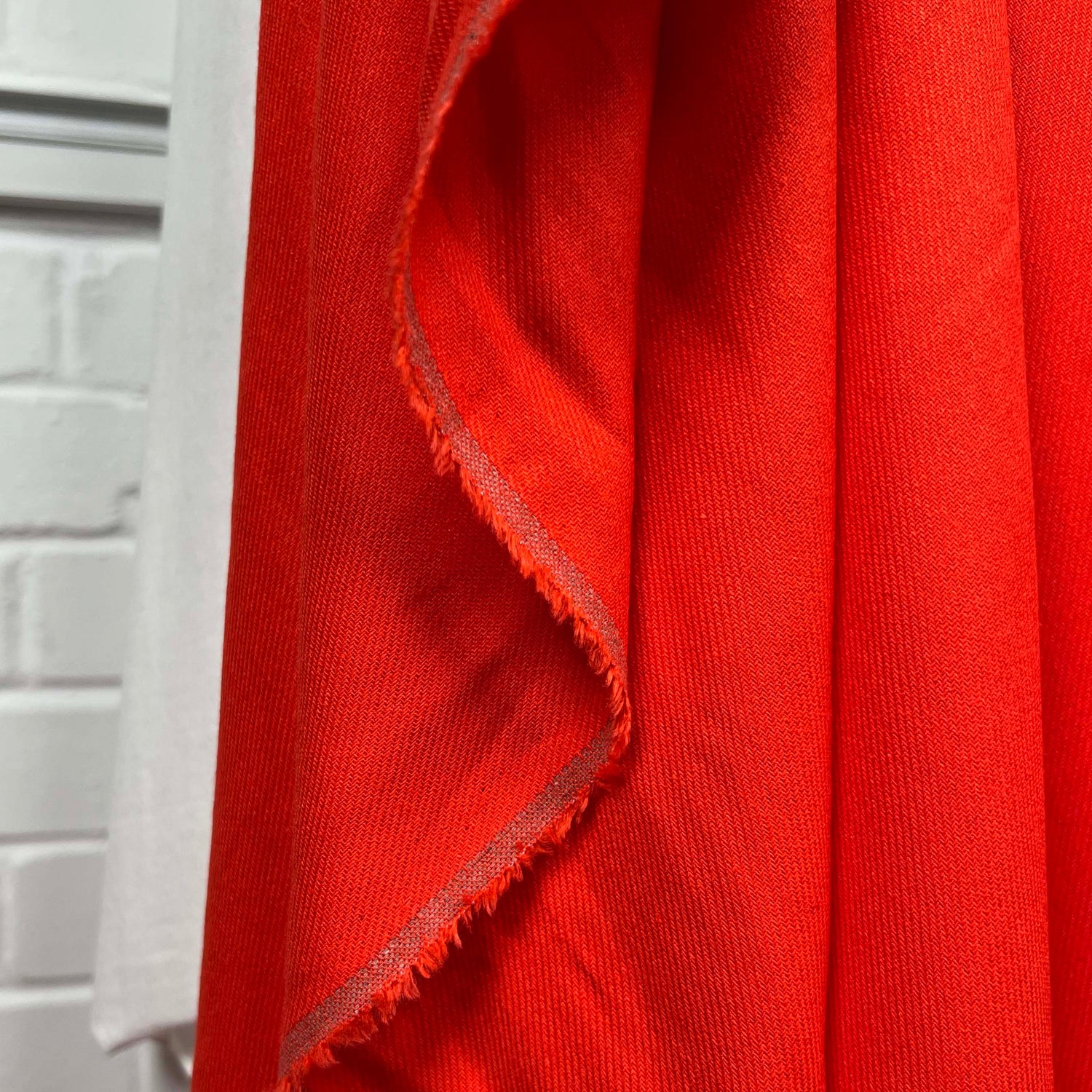 Linen Viscose Blend Italian Ex-Designer Twill Fabric Hot Stuff Hang
