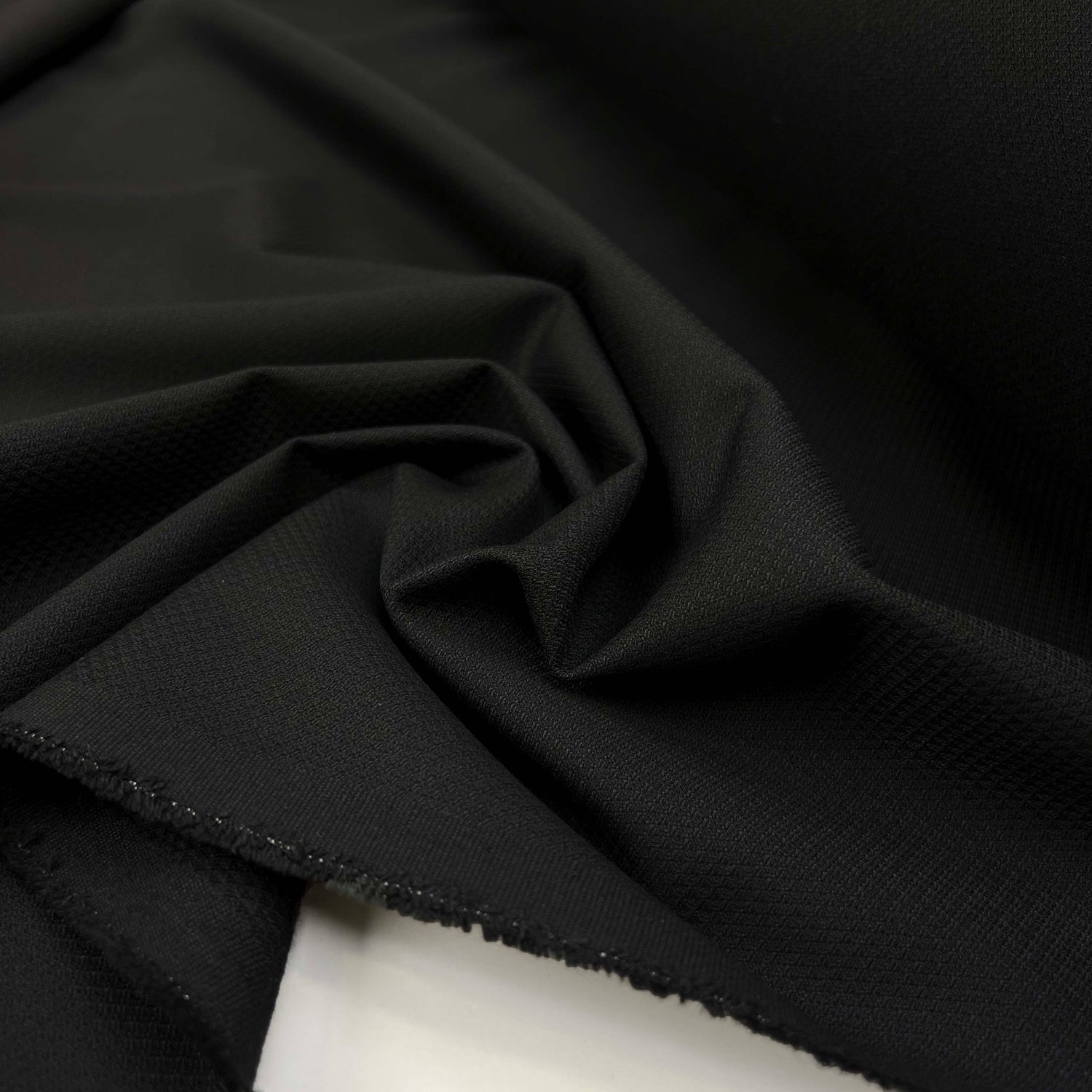 British Black Wool Polyester Diamond Suiting Fabric Imperial Night CU
