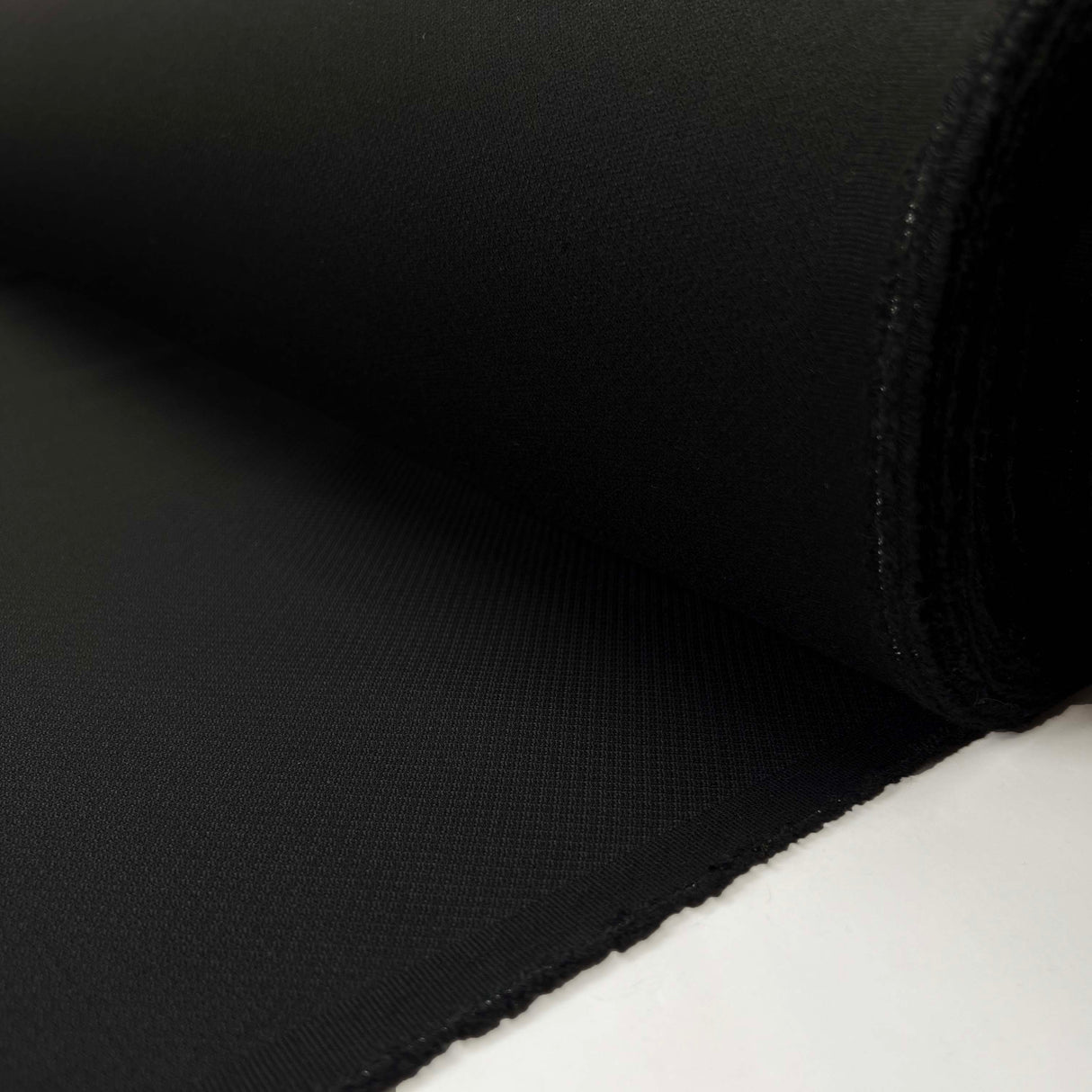 British Black Wool Polyester Diamond Suiting Fabric Imperial Night Roll