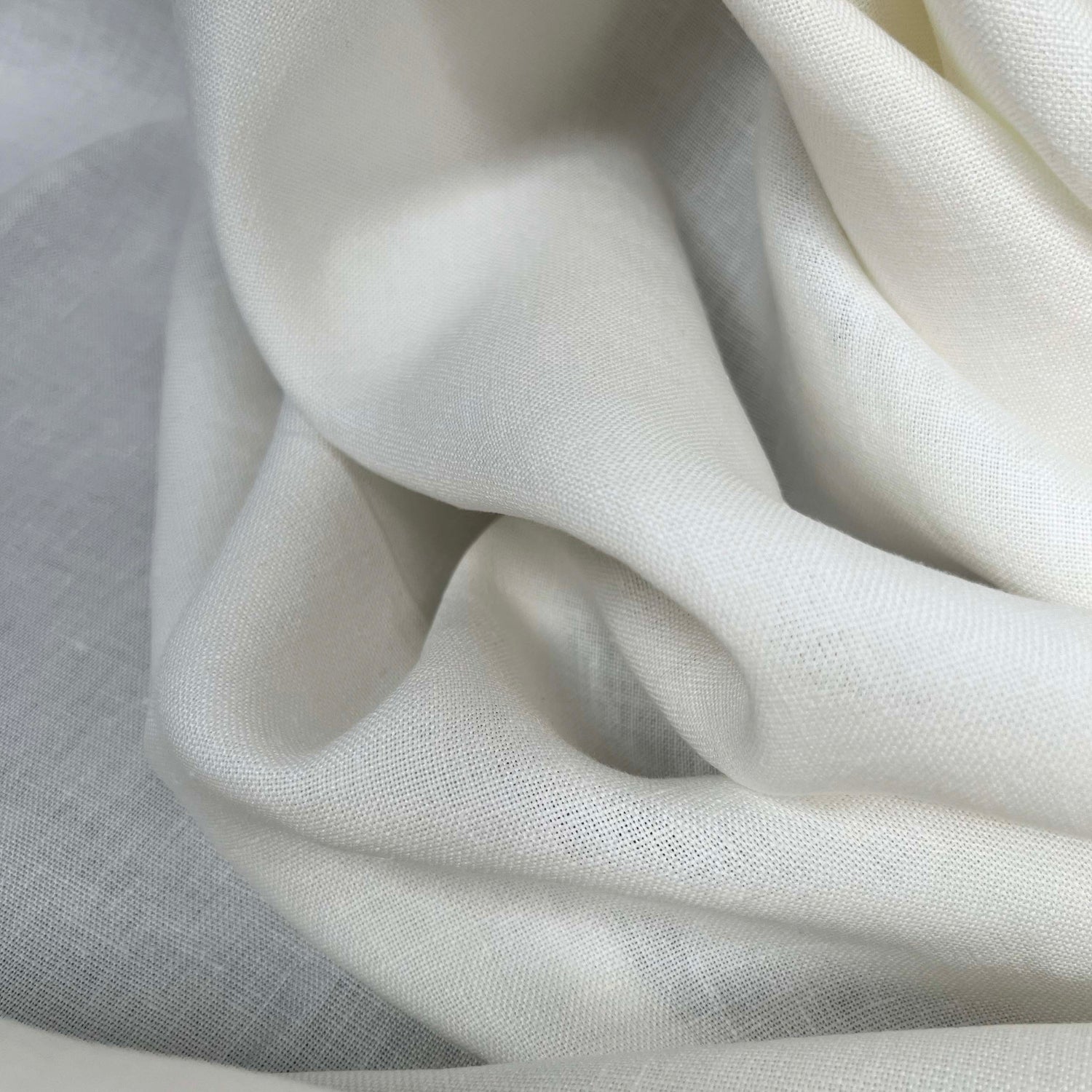 Italian Linen Puro Plain White Dress Fabric CU