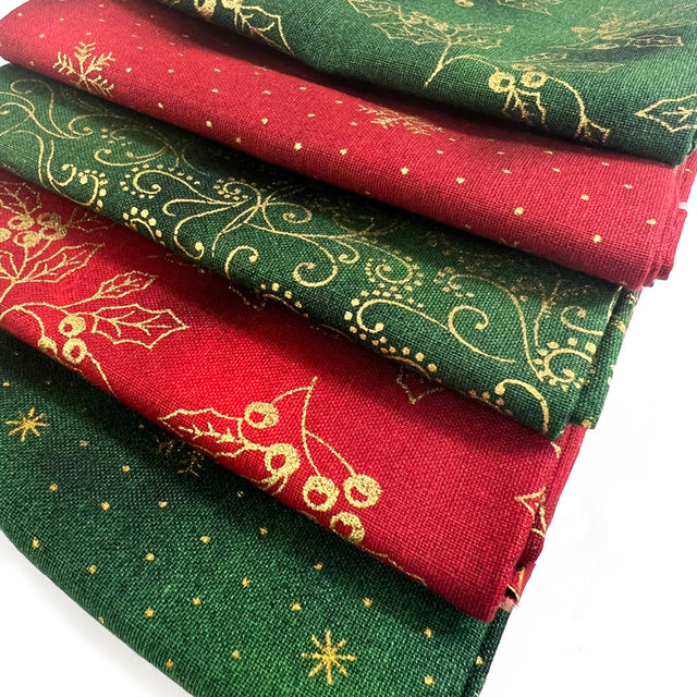 John Louden Christmas Cotton Fabric Fat Quarter Golden Holly