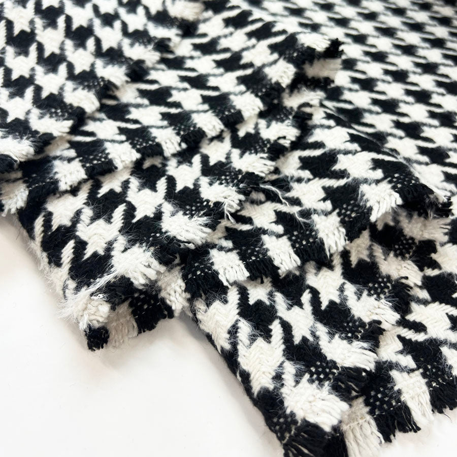Large Dogtooth Knit Black White Polyester Wool Fabric Audrey Fold
