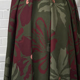 Light & Lush - Mulberry Meadow