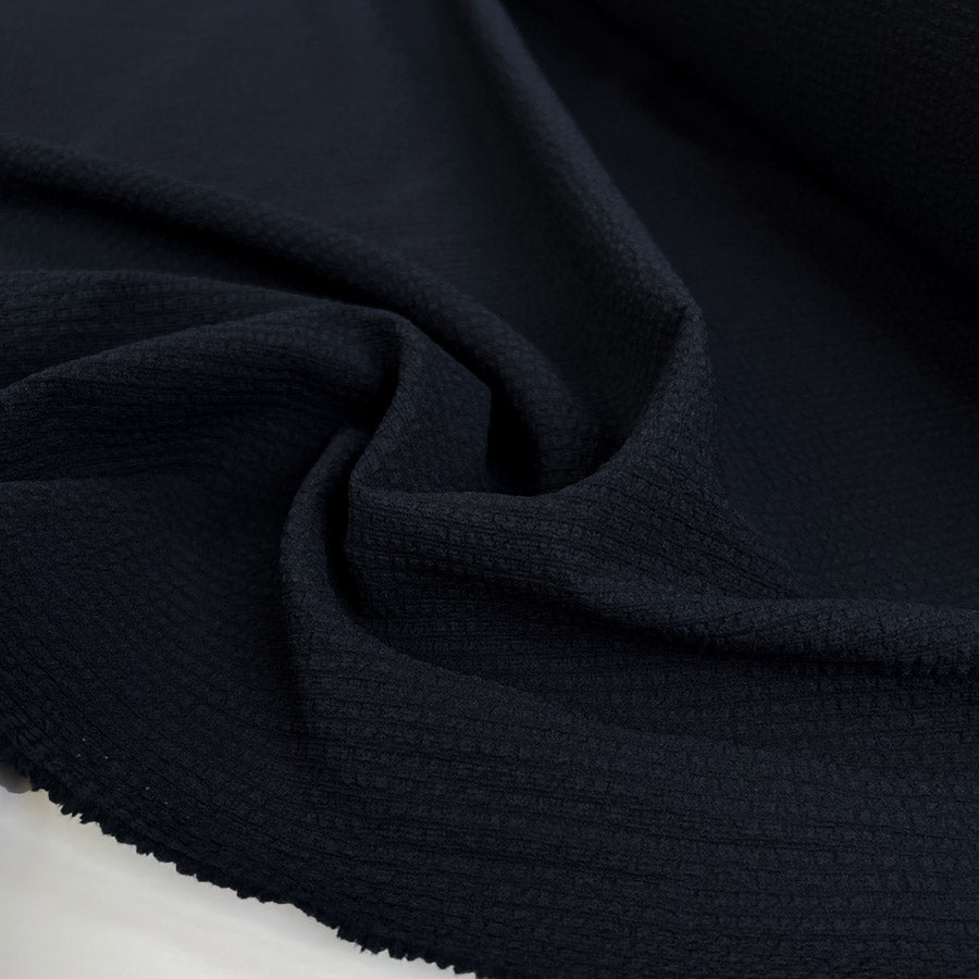 Linea Nero Polyester Seersucker Ex Designer Fabric CU