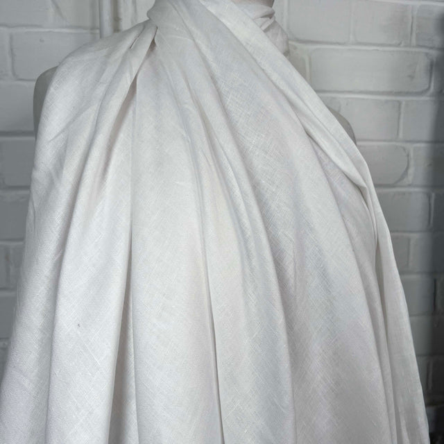 Ex-Designer Italian Plain Linen Dress Fabric Linen Elite White CU