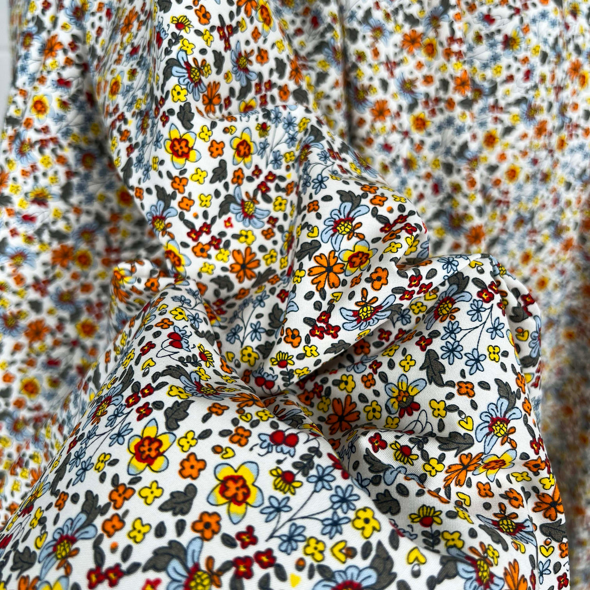 Mens Italian Shirting Marigold Floral Cotton Fabric CU