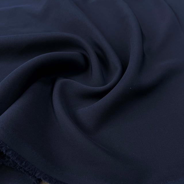 Metro_Stretch_Navy_Polyester_Elastane_Plain_Dress_Fabric_Close_Up