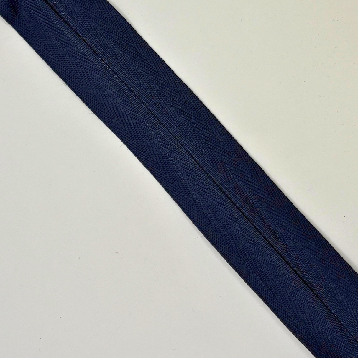 22 Inch Concealed Nylon Zips