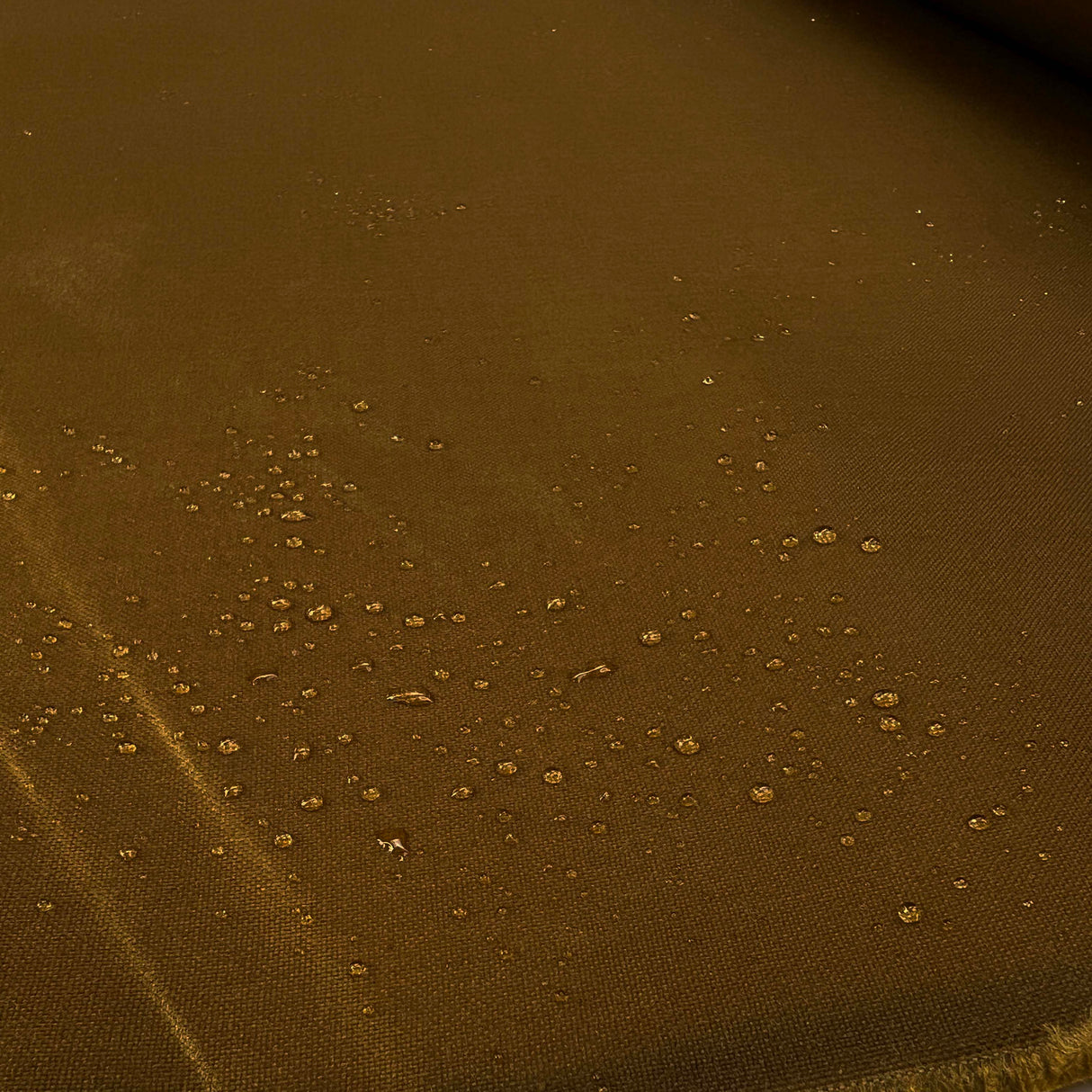 Oil_Finish_Tin_Cloth_Tan_Waxed_Cotton_Water_Resistant_British_Coating_Fabric_CloseUp