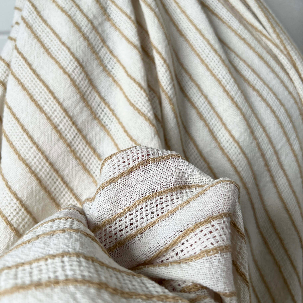 On The Beach White Sand Stripe Cotton Polyester Italian Woven Dress Fabric CU