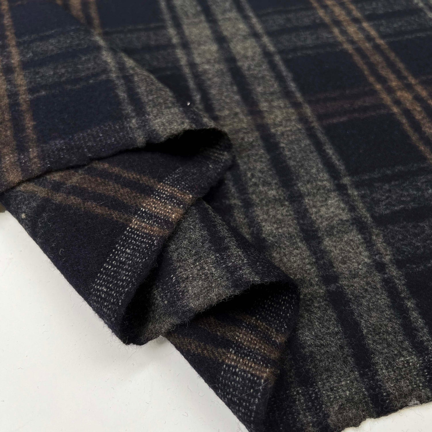 Play It Cool Wool Cashmere Ex Designer Italian Navy Check Deadstock Coating Fabric Fold