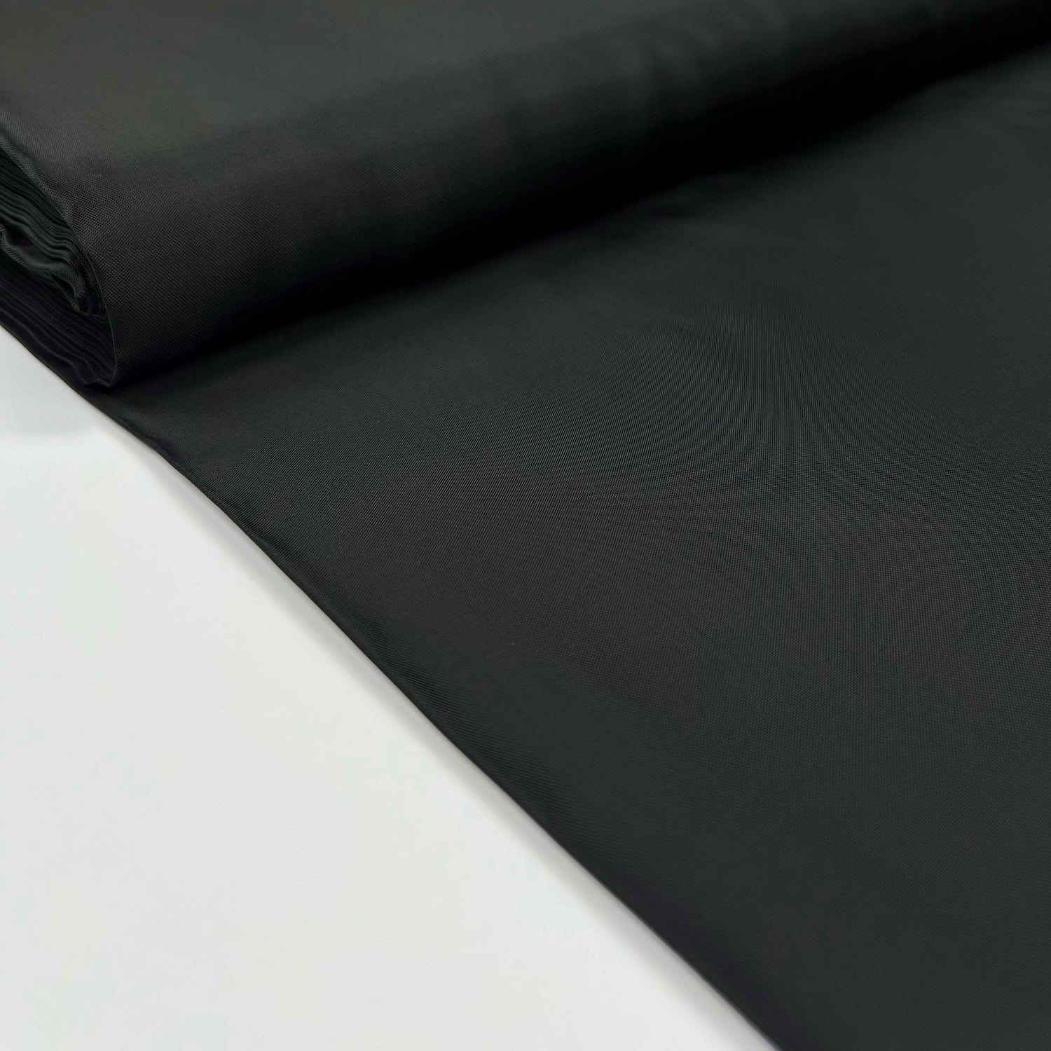 Plain Black Polyester Viscose Dress Fabric Polished Off Lining Bolt
