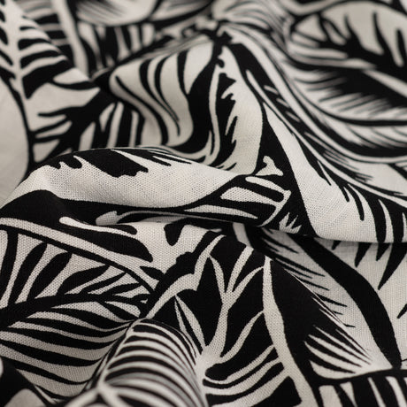 Viscose Slub - Monochrome Jungle Leaf