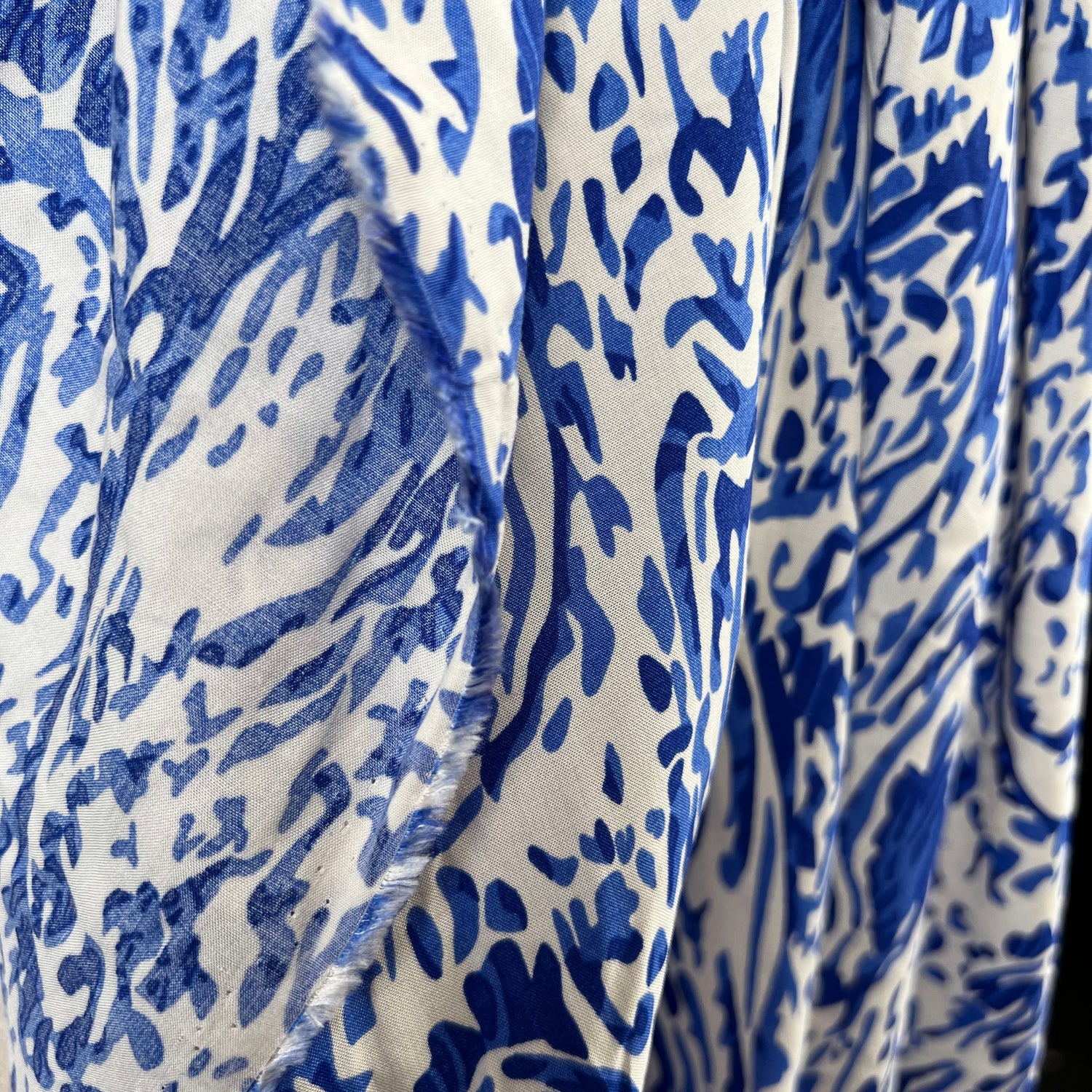 Tencel Lawn - Waterfalls