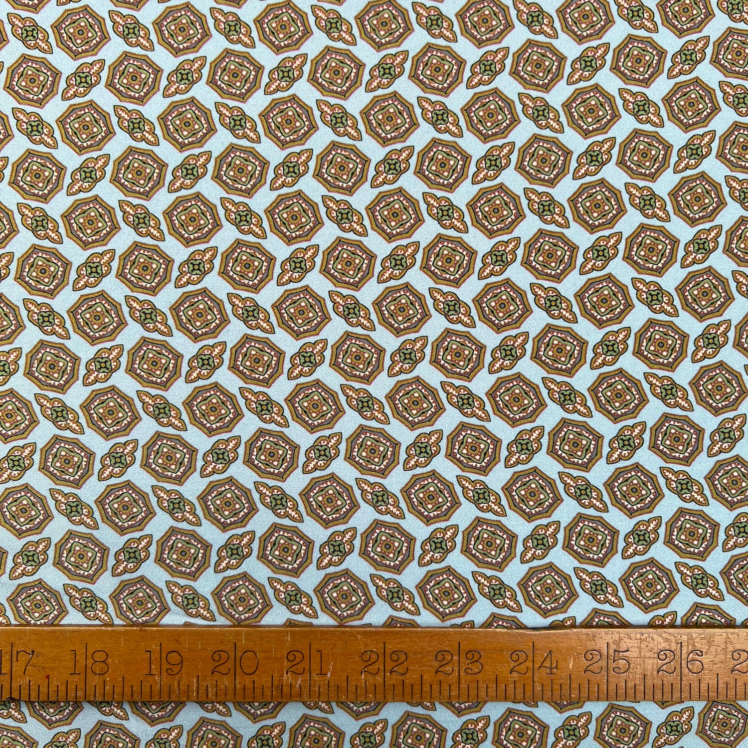 Vintage Caramel Abstract Lining Polyester Dress Fabric Ruler