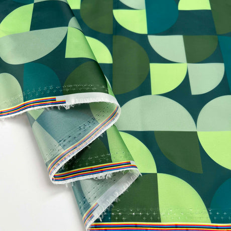 Water_Repellent_Coating_Abstract_Green_Polyester_Fabric_Fold