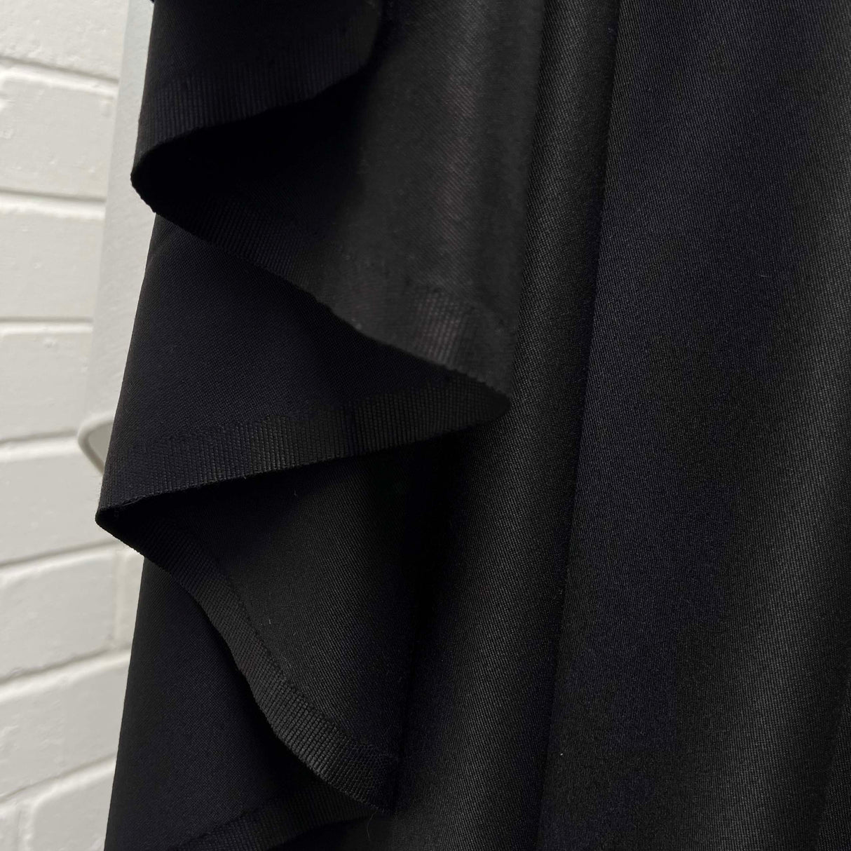 You Just Know It Wool Italian Ex Designer Black Heavy Woven Suiting Fabric Hang