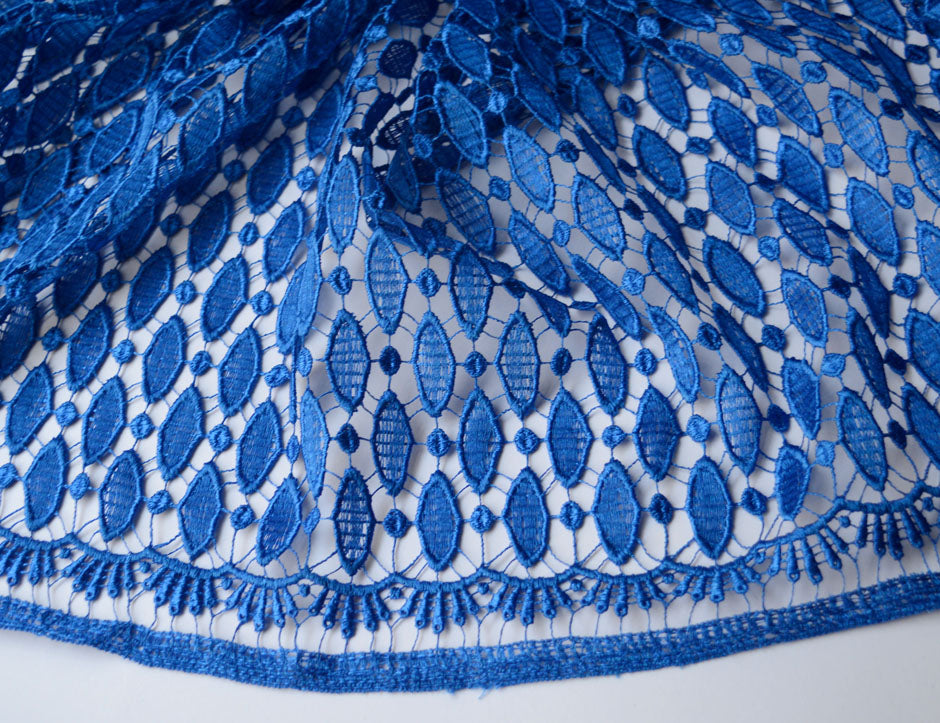 Remnant - A Lace Collection - Royal Shield (1.12m)