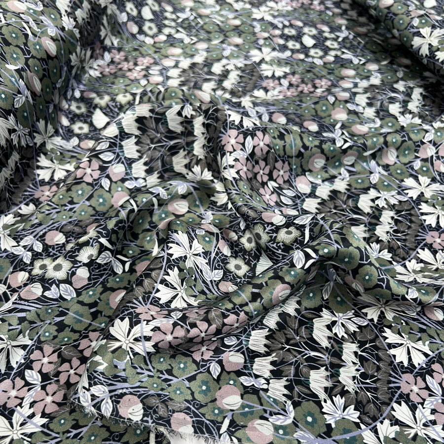 Albany 16 momme Silk - Elizabeth