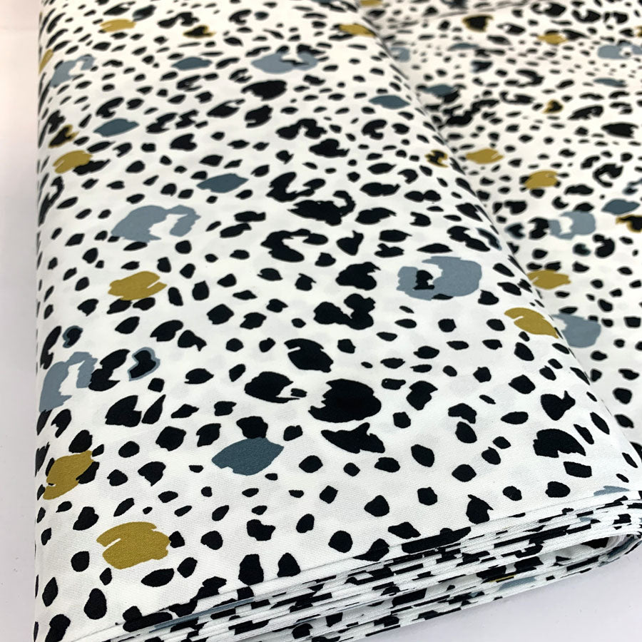 An Elegant Take - White