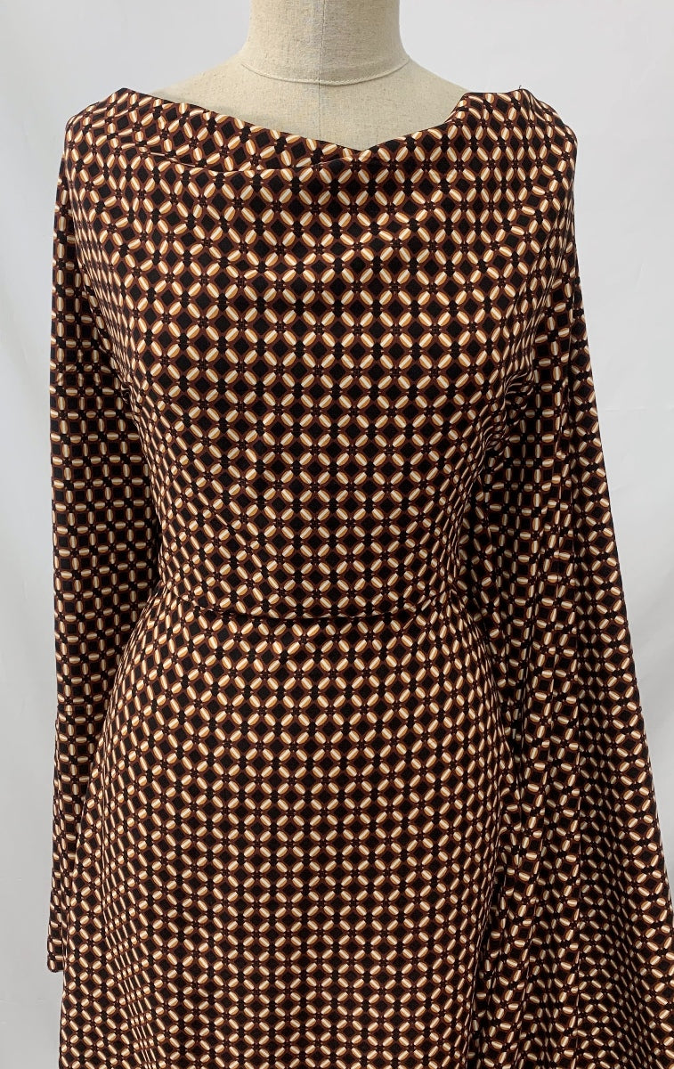 Autumn Challis - Retro