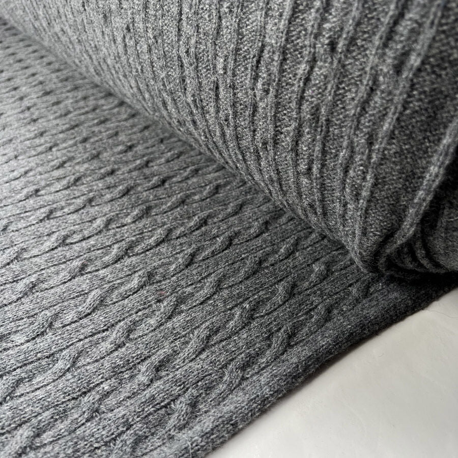 Cable Car - Chunky Wool - Charcoal Grey