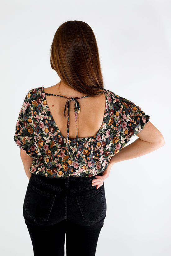 Chalk & Notch - Aria Top Sewing Pattern