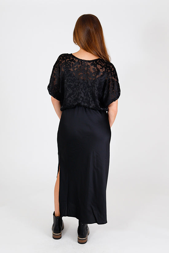 Chalk & Notch - Aria Top Sewing Pattern