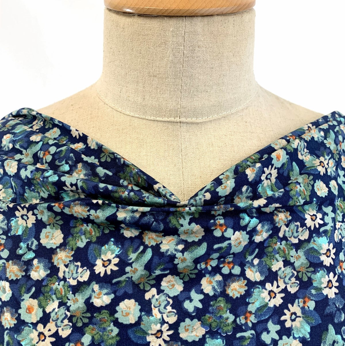 Challis - Floral Colourscene