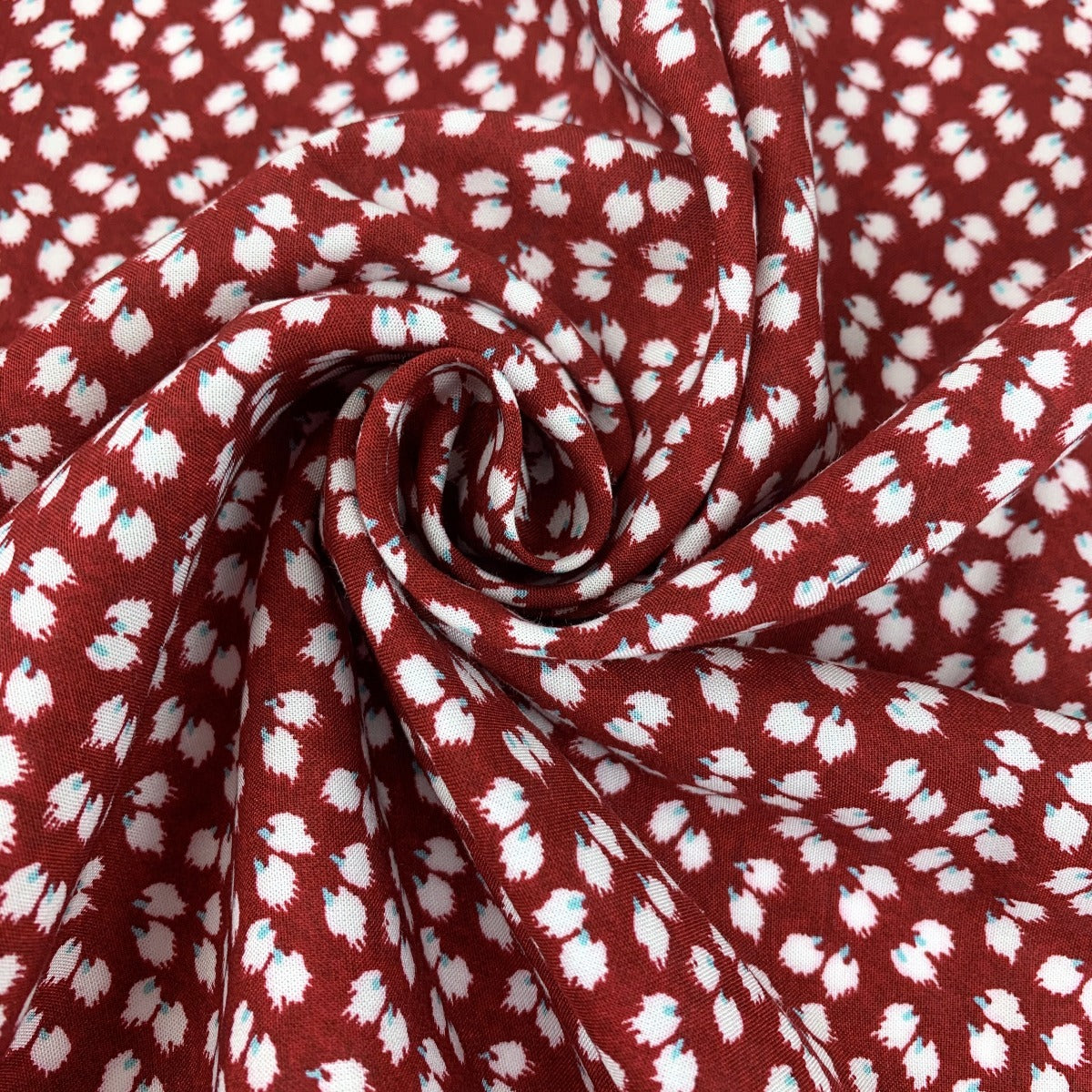 Challis - Crimson Leaf