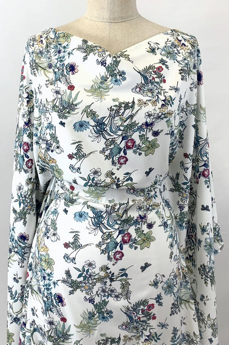 Challis Winter Flower Dress Fabric M