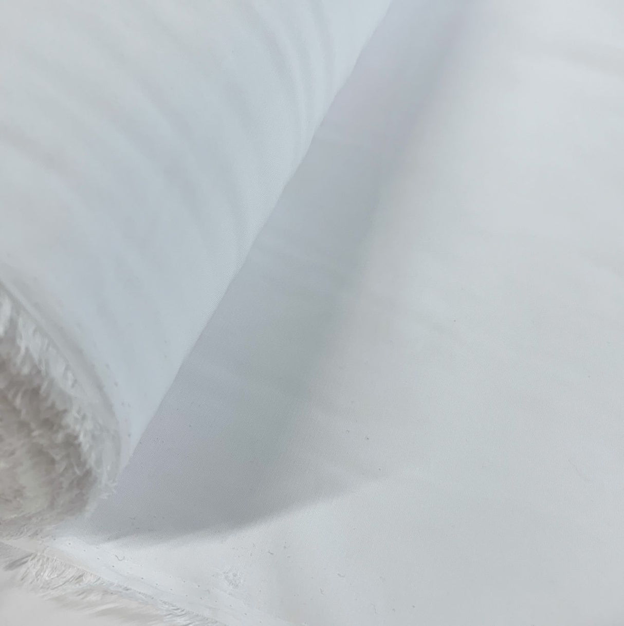 Remnant - Chiffon - White (1m)