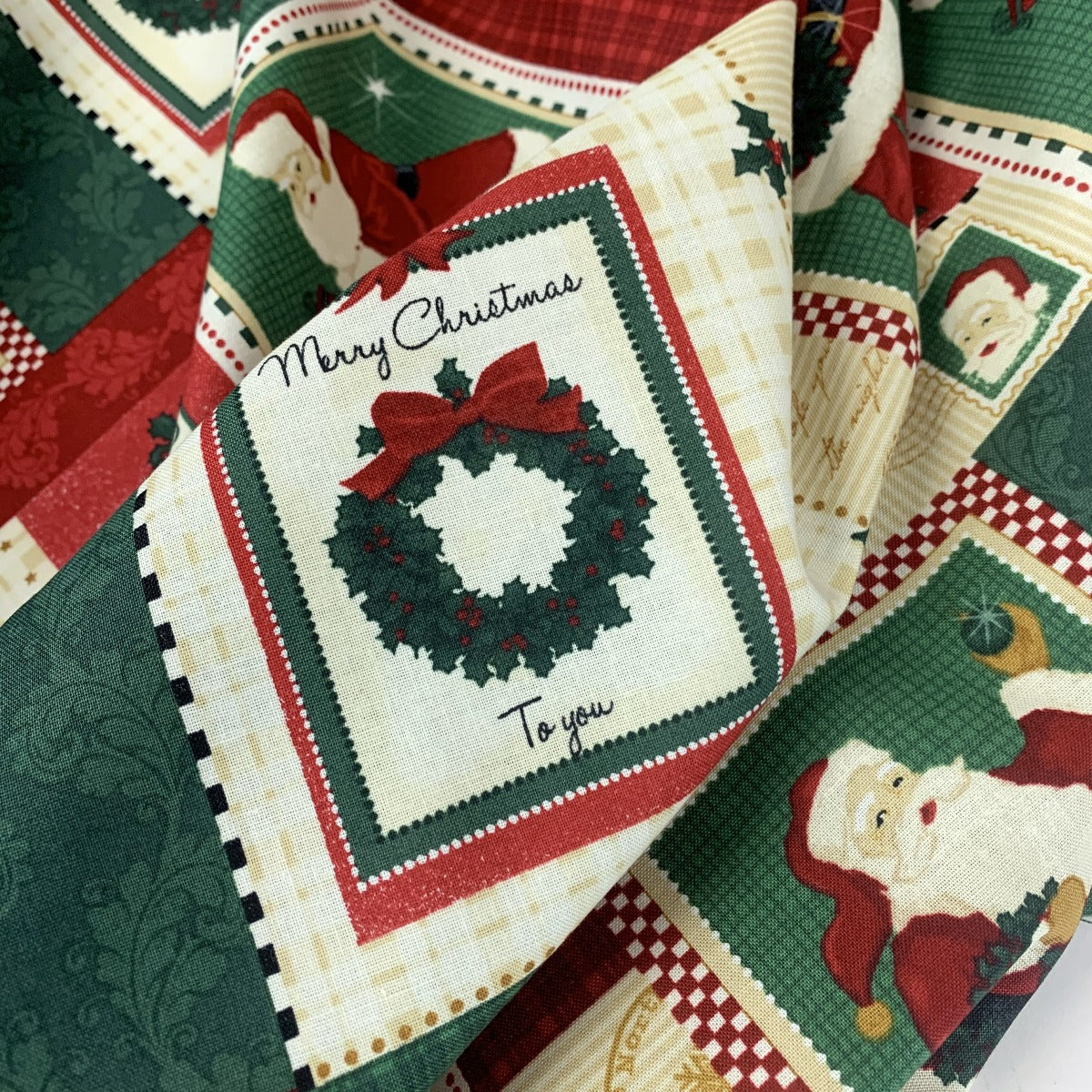 Christmas Panel - Patchwork - Red & Green