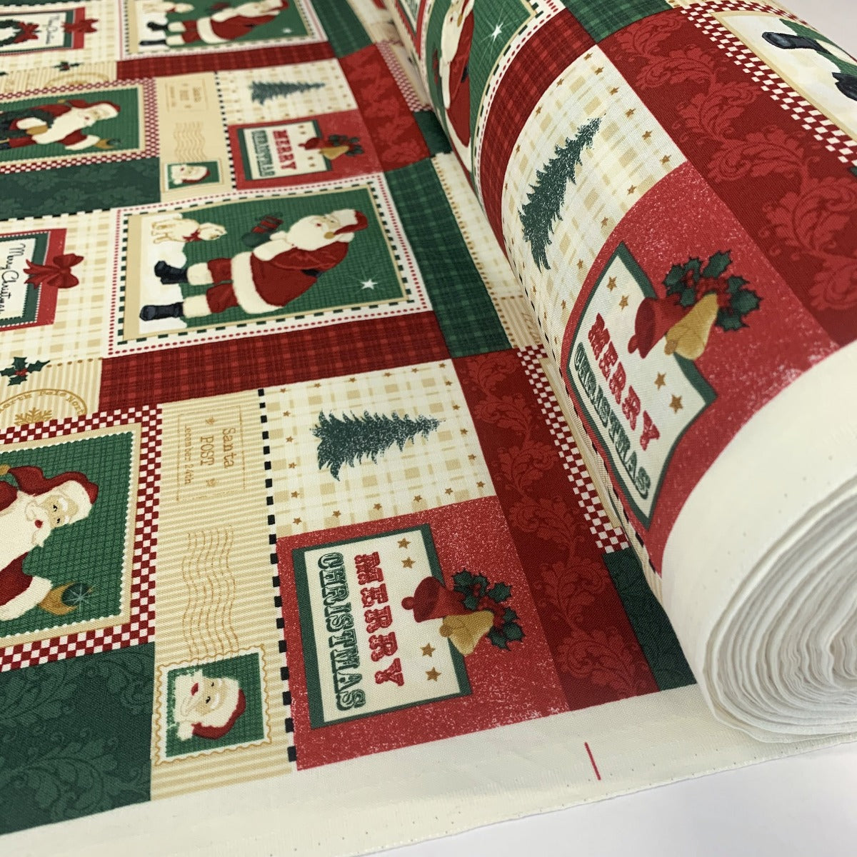 Christmas Panel - Patchwork - Red & Green