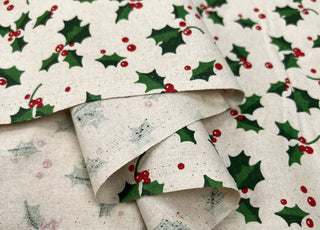 Christmas Cotton Mistletoe Green Red Holly Print Craft Fabric Fold