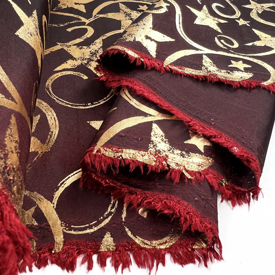 Taffeta - Festive Wine