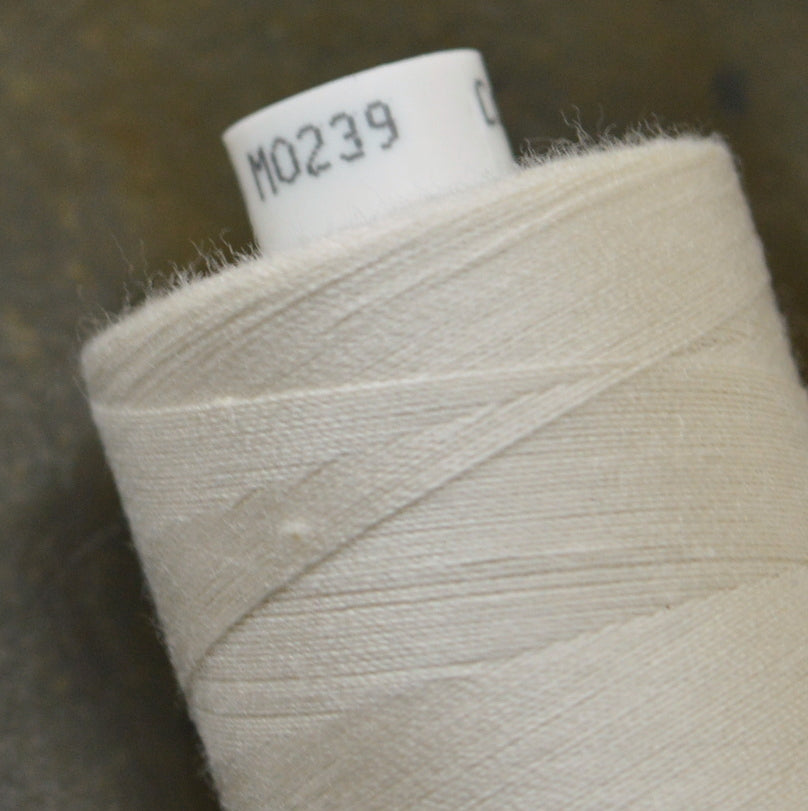 Coats Moon Polyester Sewing Thread (1000 yard)