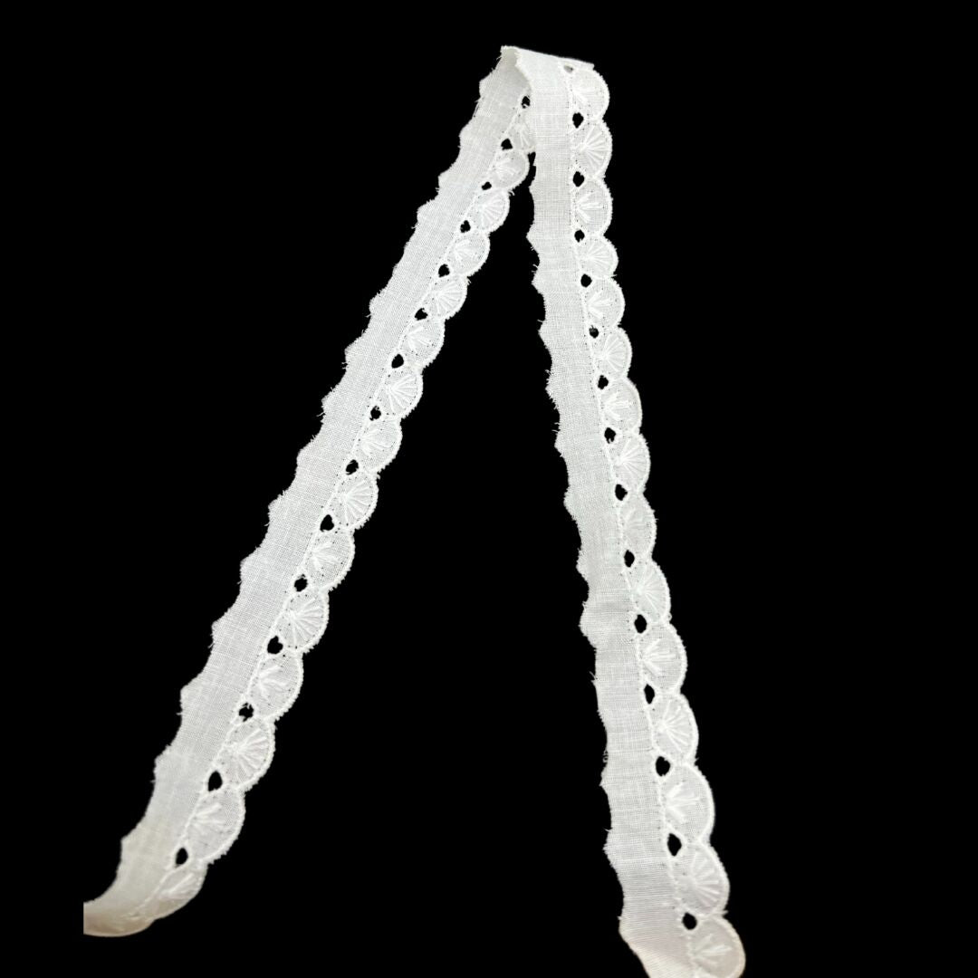 Broderie Anglaise Trim - Jayne