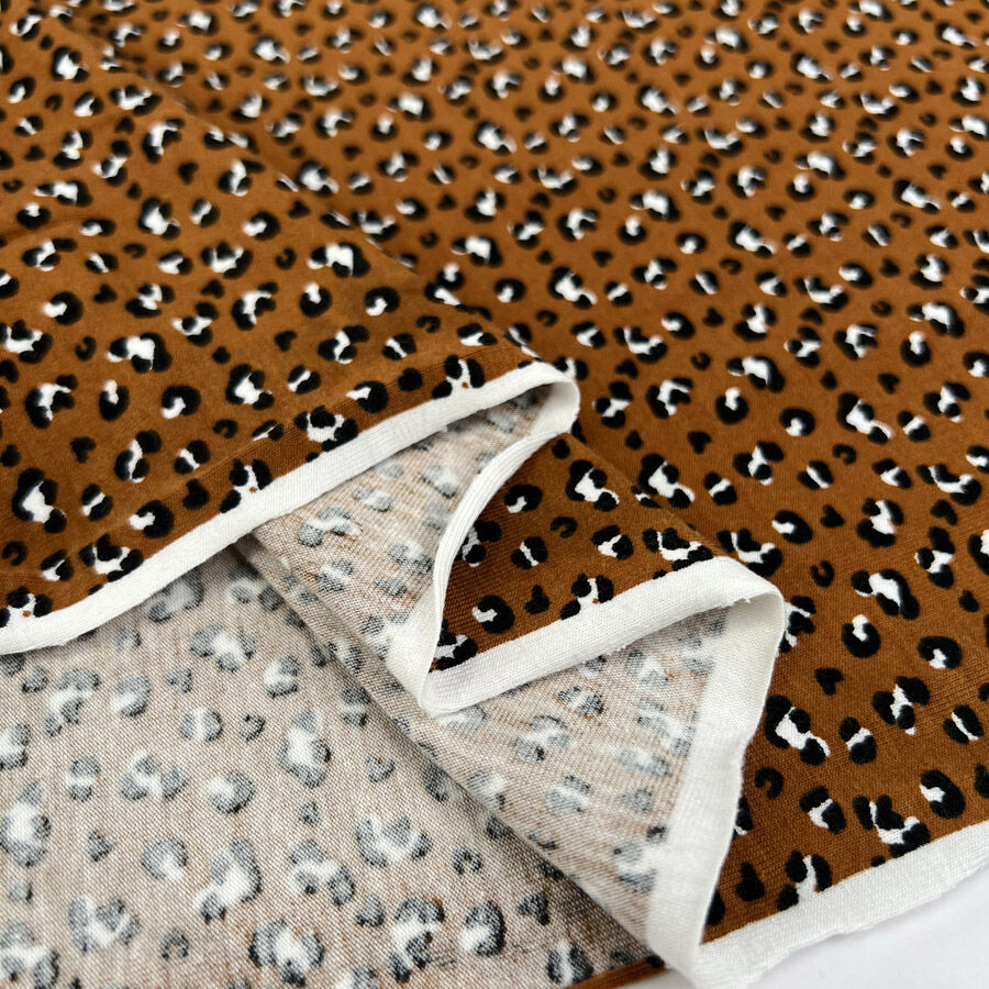 Cotton Jersey - Ditsy Leopard