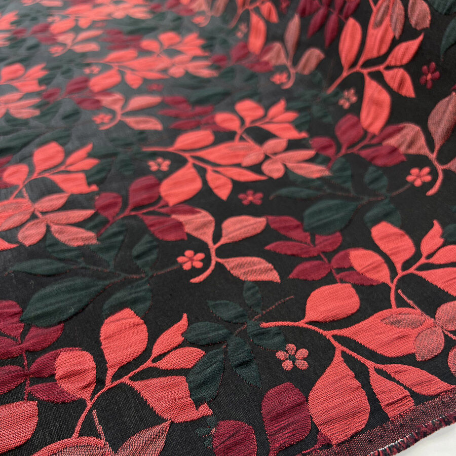 Remnant - Cranberry Brocade (0.75m)