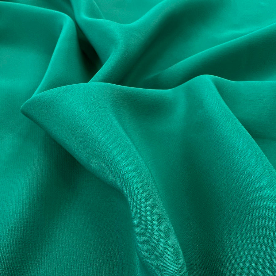 Danbury Crepe Jade Acetate Polyester Silk Dress Fabric Cu Ce9B8D6E 1D3E 4D6A B221 83655E609Bf2