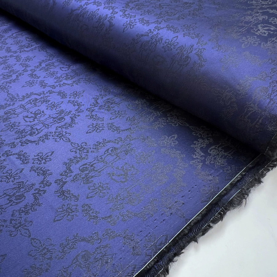 EZIO - Ornate - Navy