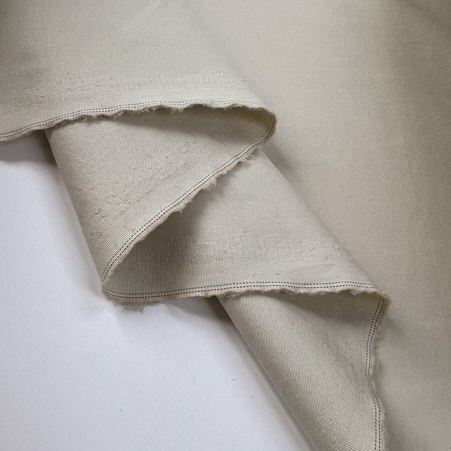 Fine Cotton Twill Pale Beige Elastane Stretch Woven Shirting Fabric Fold
