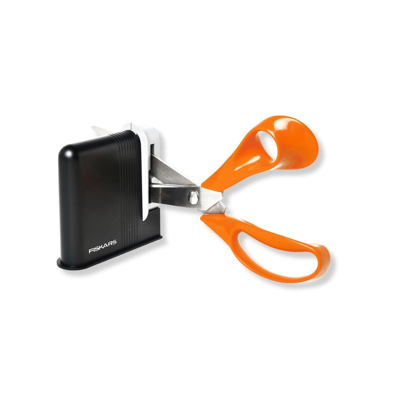 Fiskars - Clip-Sharp™ Scissors Sharpener
